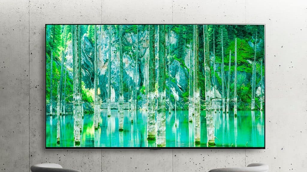 LG QNED TV fixa em parede