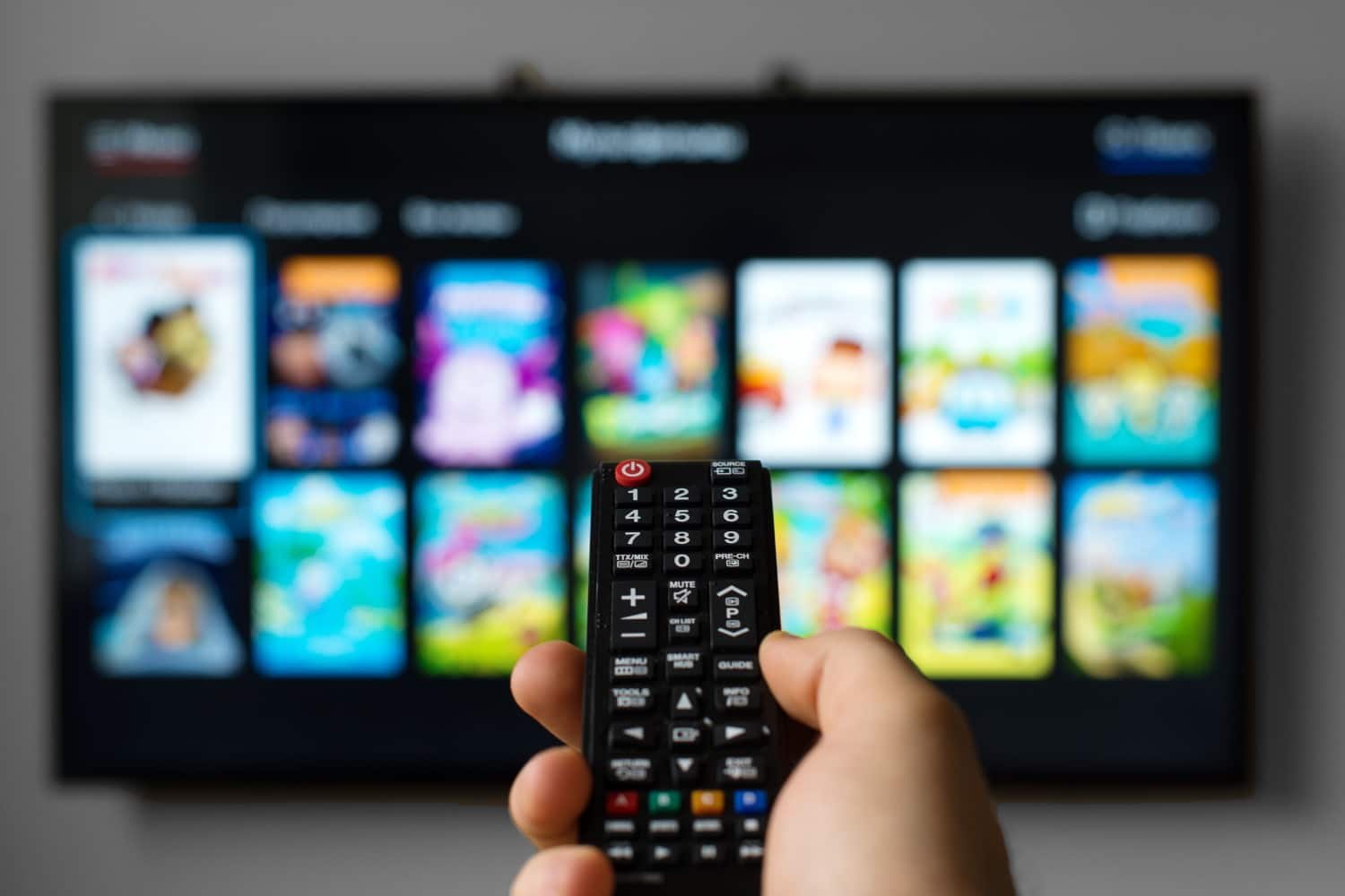 TVs de vários fornecedores: LG cai e marcas chinesas surpreendem